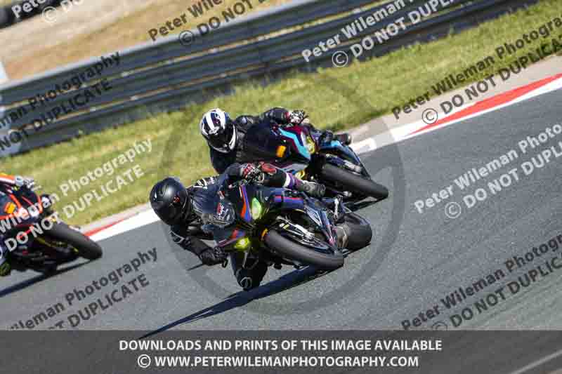 cadwell no limits trackday;cadwell park;cadwell park photographs;cadwell trackday photographs;enduro digital images;event digital images;eventdigitalimages;navarra;no limits trackdays;peter wileman photography;racing digital images;trackday digital images;trackday photos